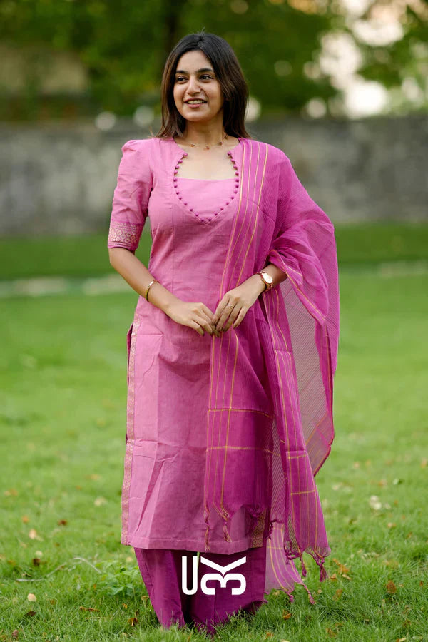 Kurta set (Dress) In Pink