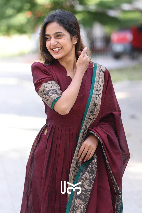Ruhaana Kurta Set in Maroon