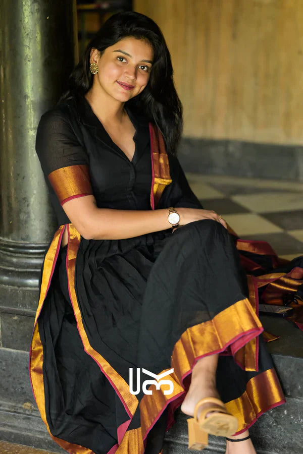 Halini Handloom Suit Set