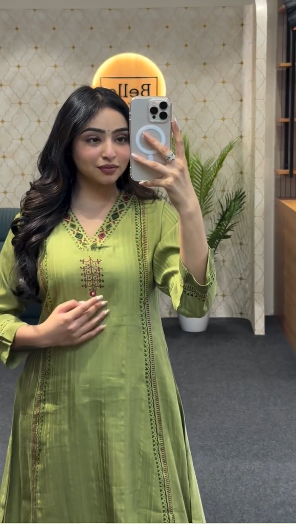 Women Ethnic Motifs Embroidered A-Line Kurta with Trousers