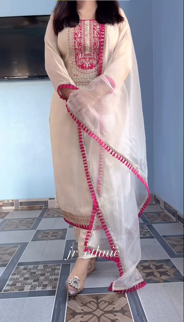 Women Plain Cotton kurta Set