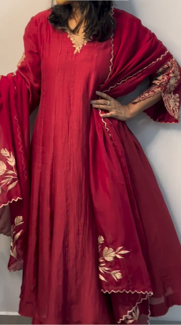 Woman Dark Maroon Zari Embroidered Festive Kurta, Pant and Dupatta Set