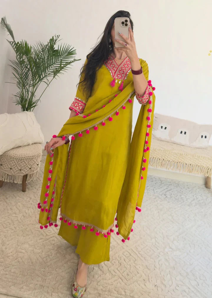 Kurti Set With Dupatta